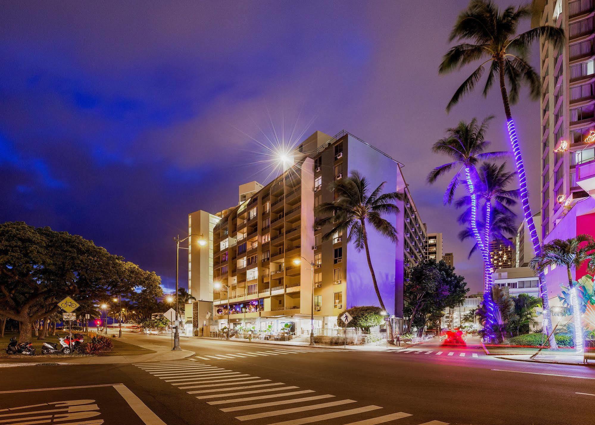 Castle At Waikiki Grand Hotel Honolulu Exterior foto